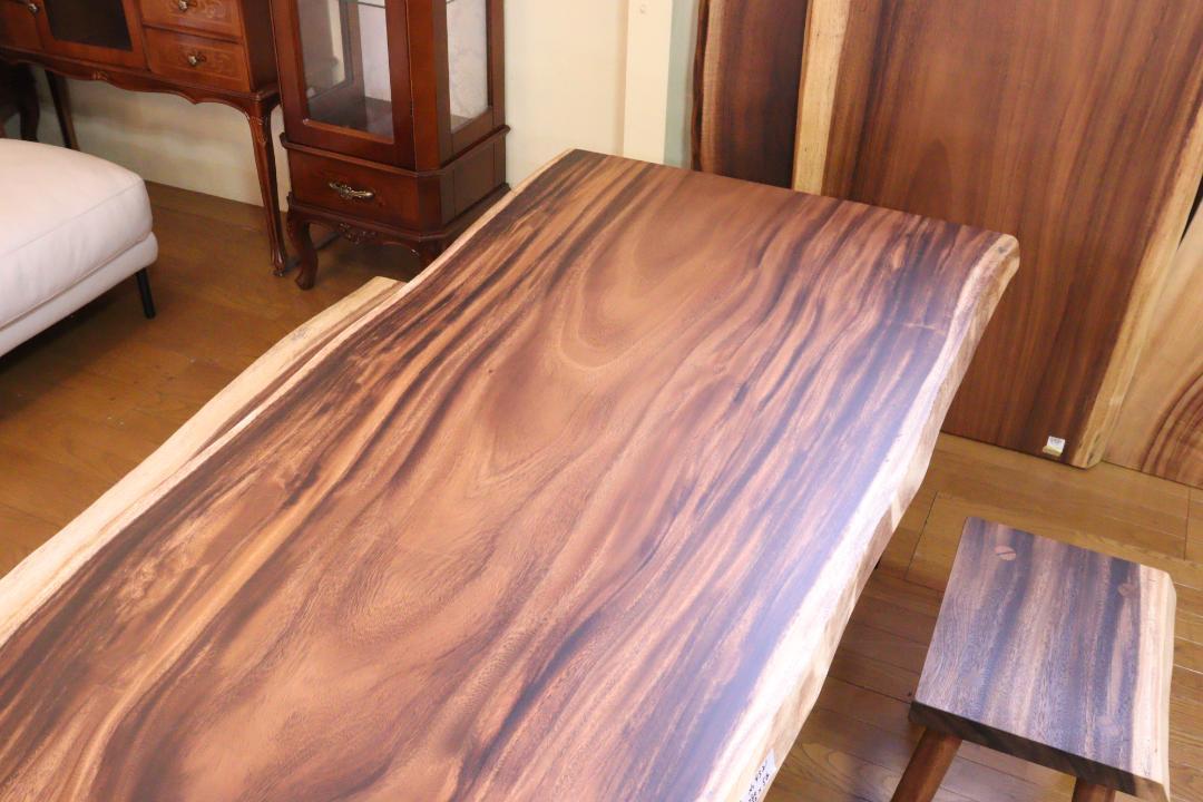 一枚板 テーブル ダイニングテーブル モンキーポッド 180cm 座卓 兼用 無垢材 脚付き